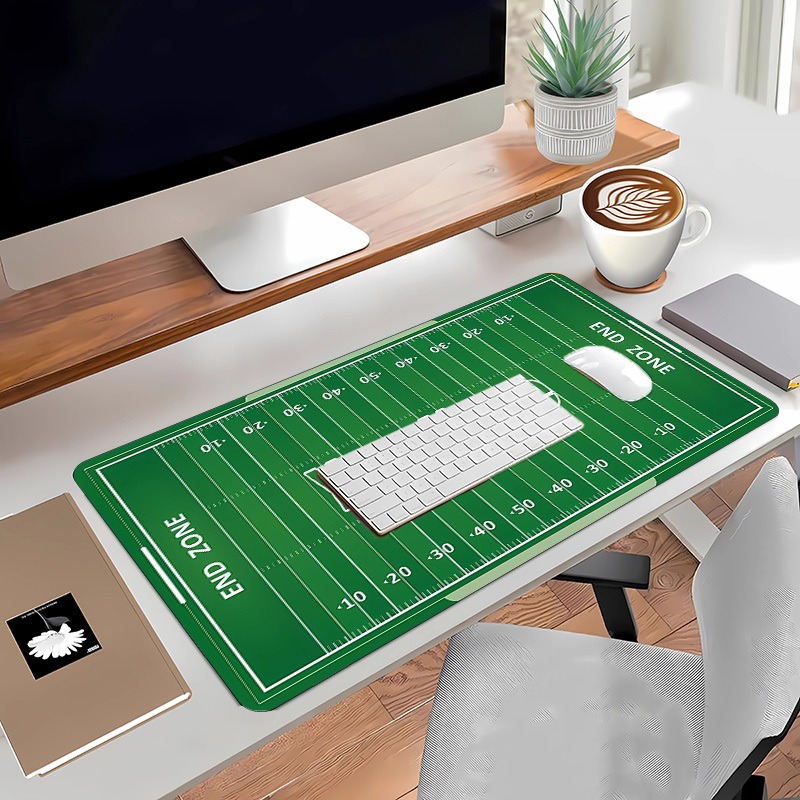سجادة مكتب مخصصة بتصميم ملعب ك - مراجعة Gaming Keyboard Name وسعره