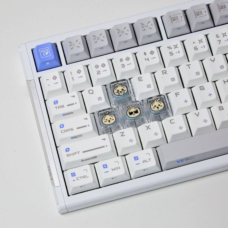 أغطية مفاتيح شفافة مصنوعة يدوي - مراجعة Gaming Keyboard Backlit وسعره