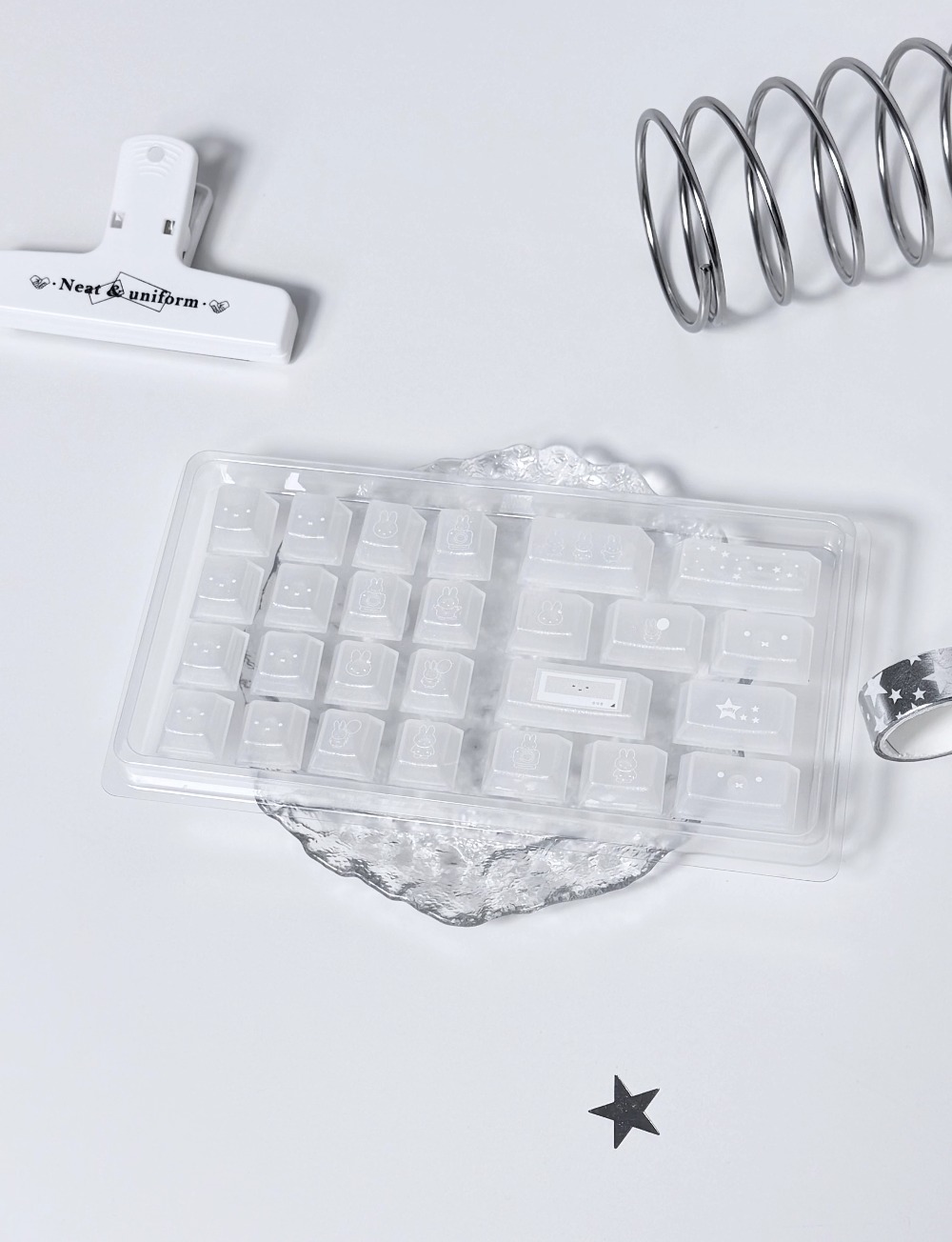 أغطية مفاتيح كواي ميفي شفافة م - مراجعة Keyboard Gaming Transparent وسعره